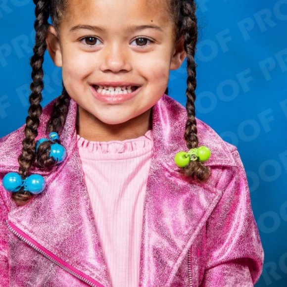 Meet me. PLEASE READ BEFORE SCROLLING - Picture 6 of 10